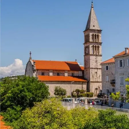 Bunica House * Nerežišća