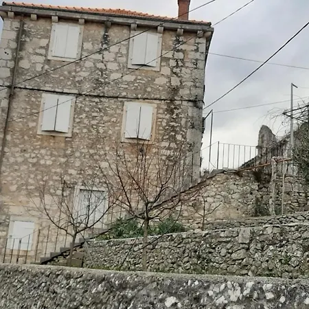 Bunica House Holiday home *